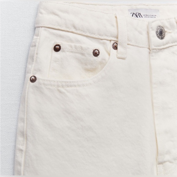 Zara Off White Straight Leg Jeans - Picture 3 of 7